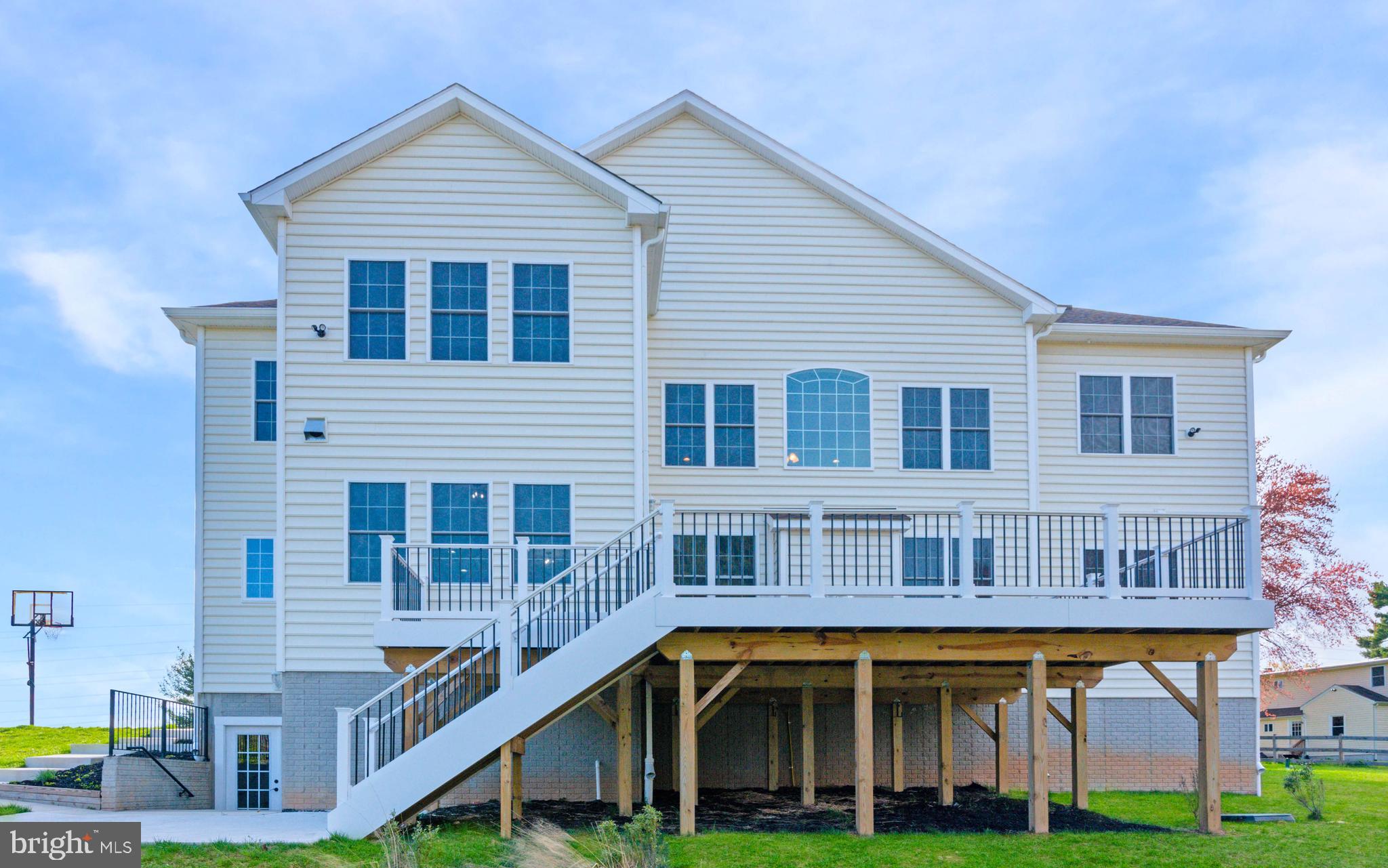 ROCKY GORGE MEADOWS - Residential