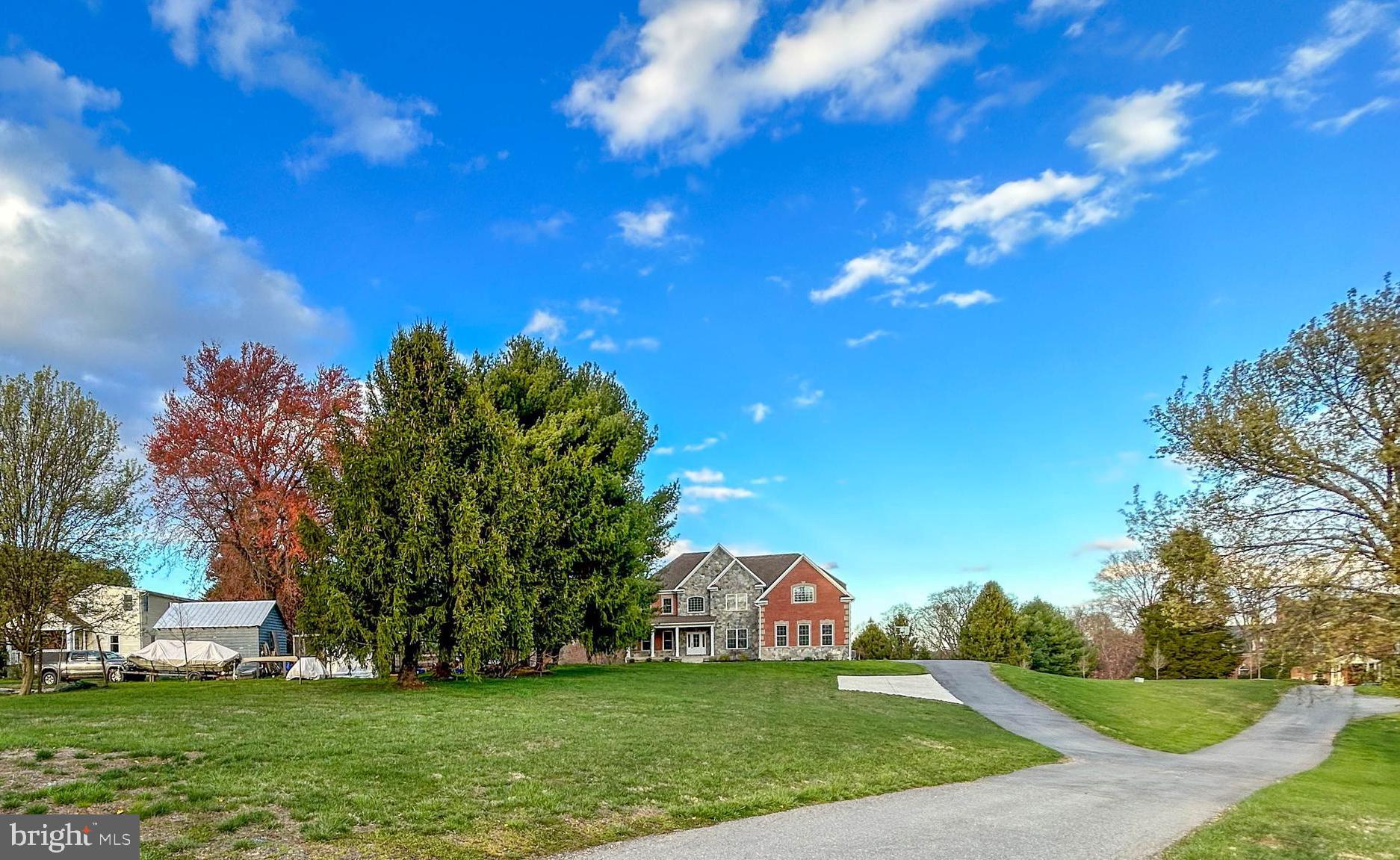 ROCKY GORGE MEADOWS - Residential