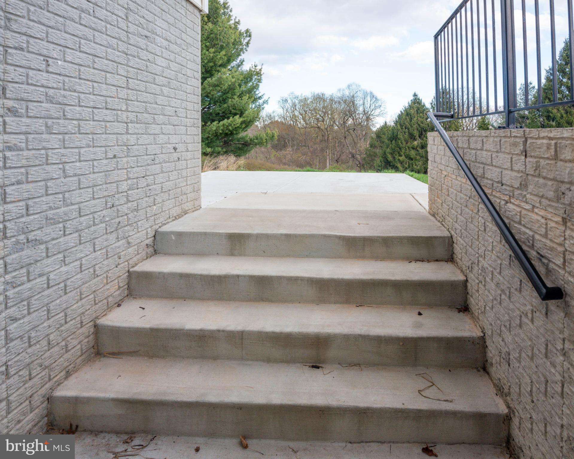 ROCKY GORGE MEADOWS - Residential