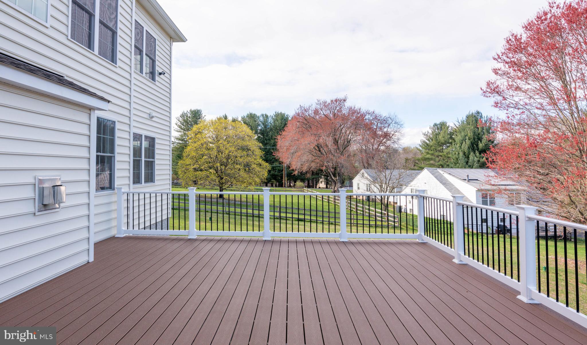 ROCKY GORGE MEADOWS - Residential