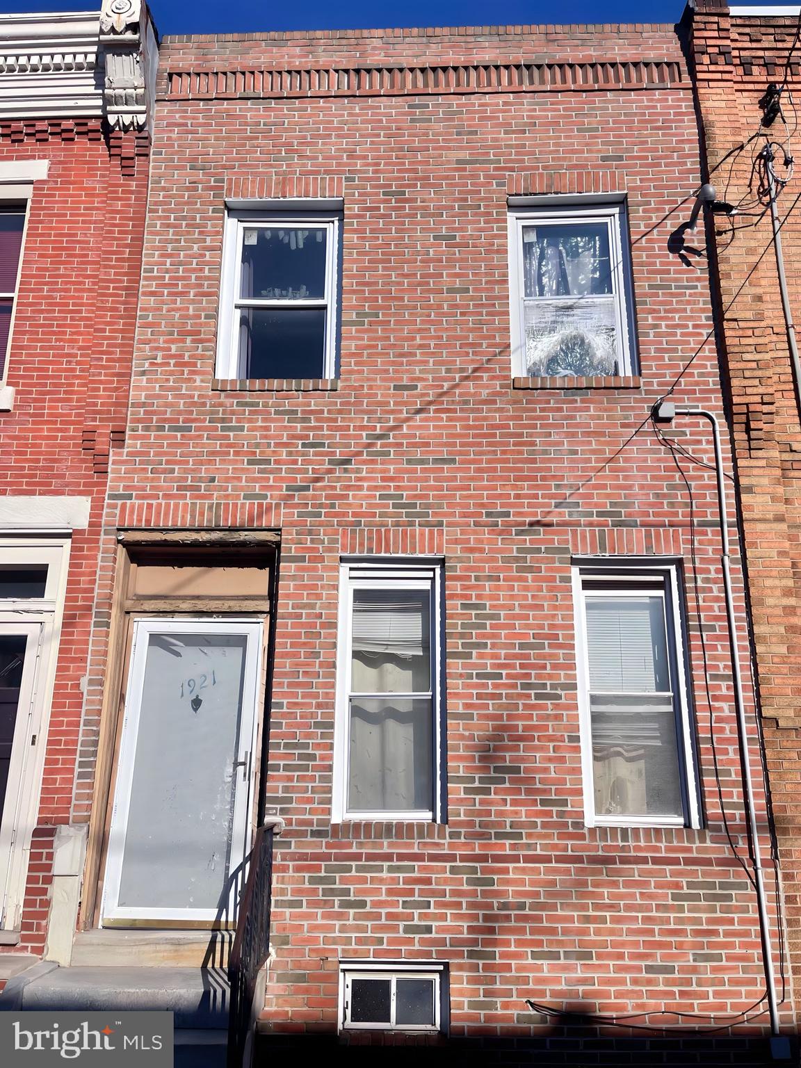 POINT BREEZE - Residential