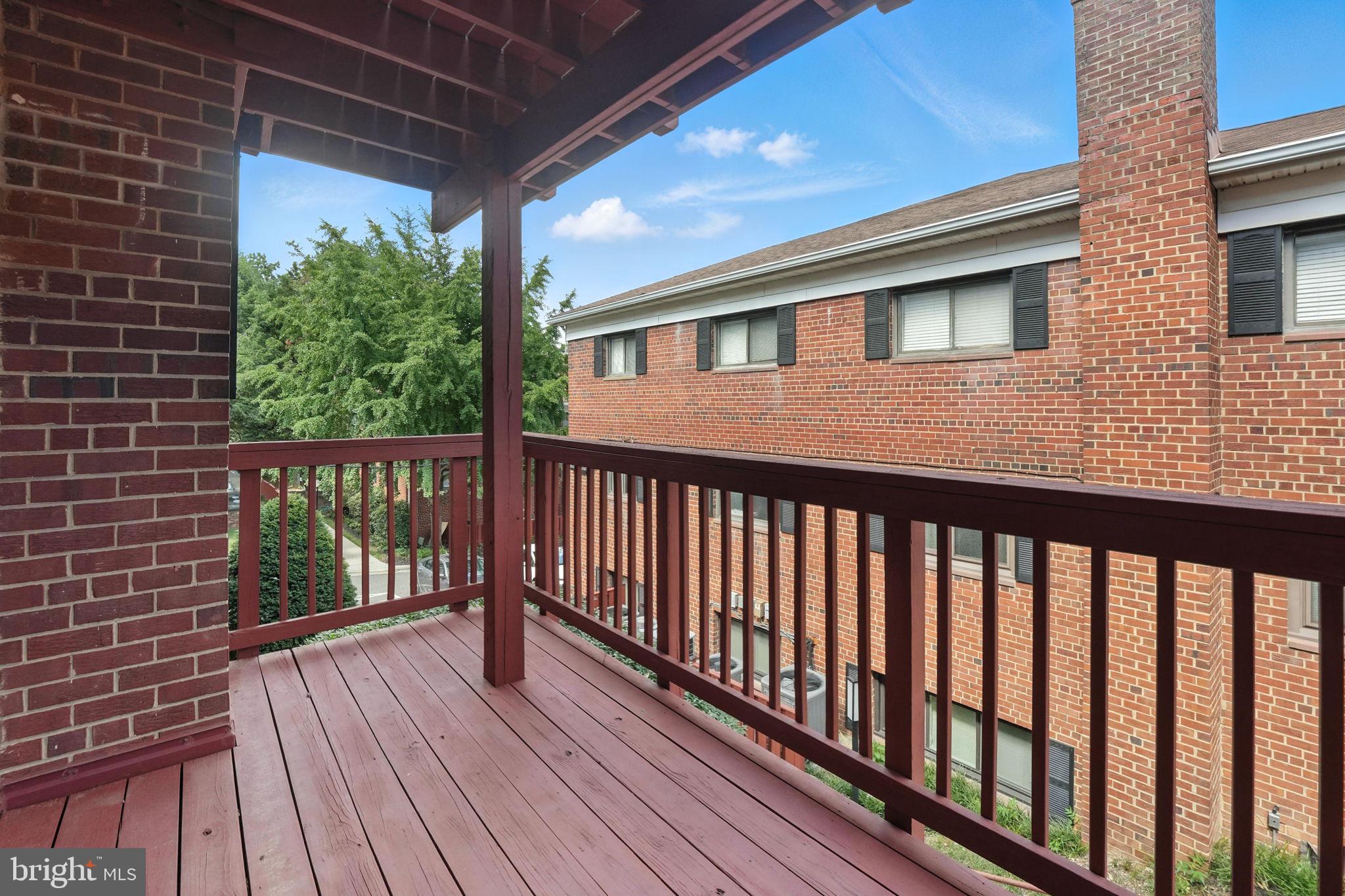 SEMINARY WALK - Residential