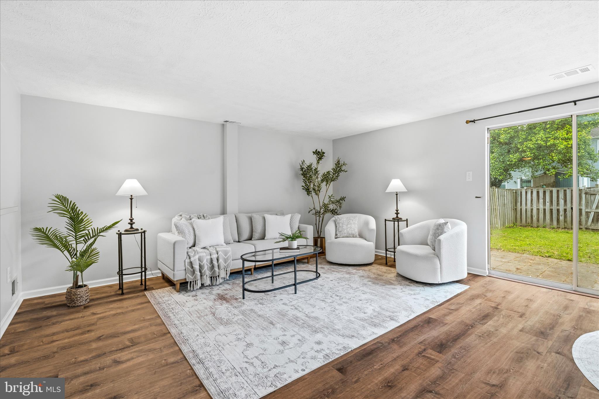 HILLCREST ORCHARDS - Residential