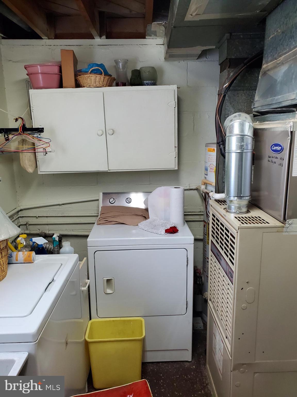 YORK MANOR - Residential