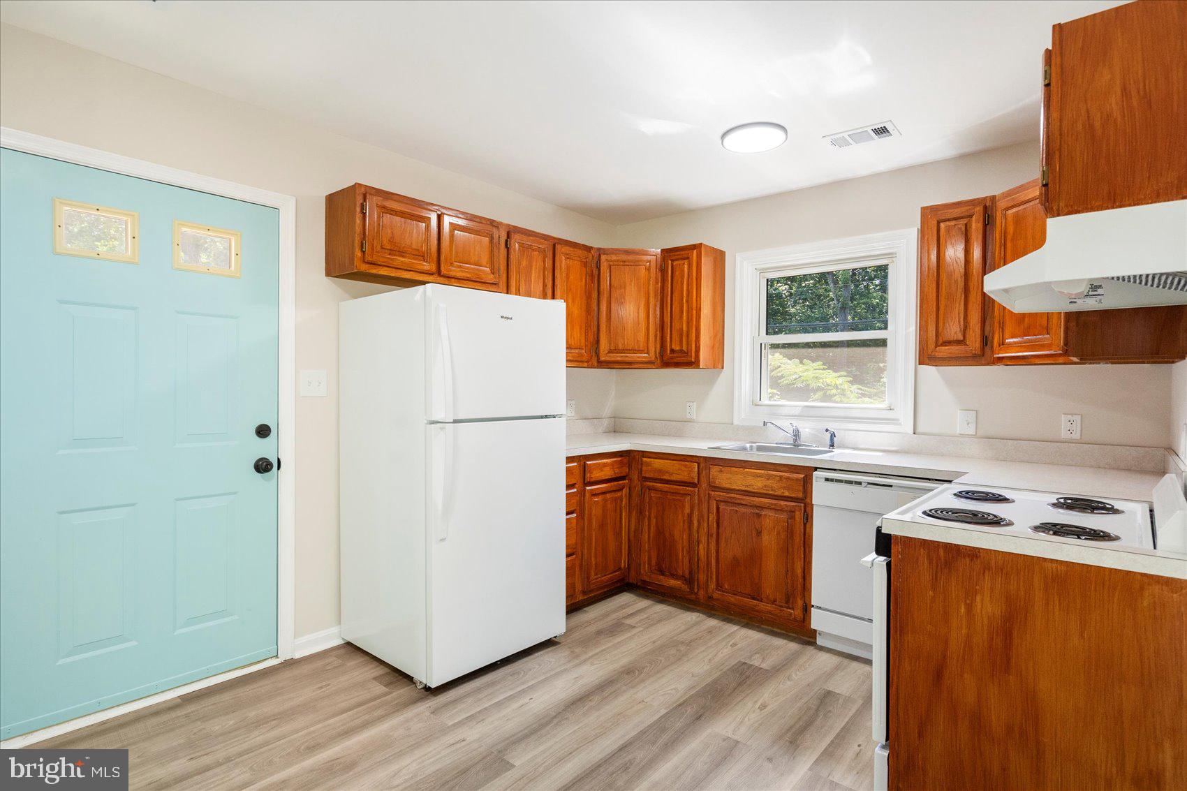 WHITEHALL AT BELAIR - Residential