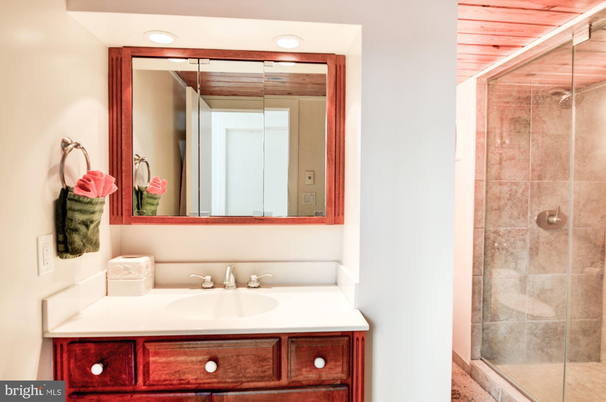 CREEKSIDE AT LEISURE WORLD - Residential