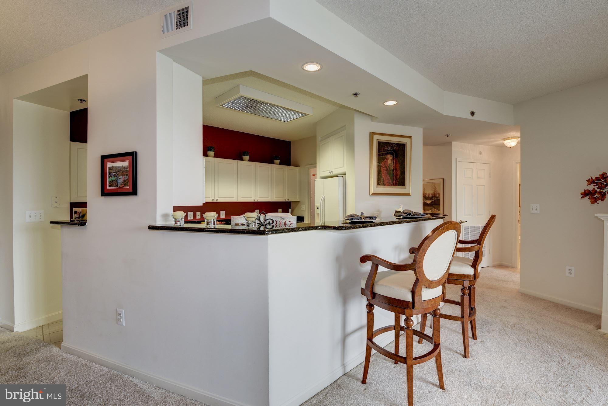 CREEKSIDE AT LEISURE WORLD - Residential