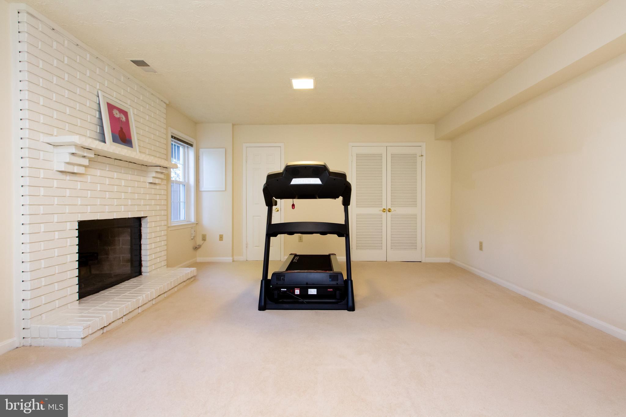 HAHN PROPERTY - Residential