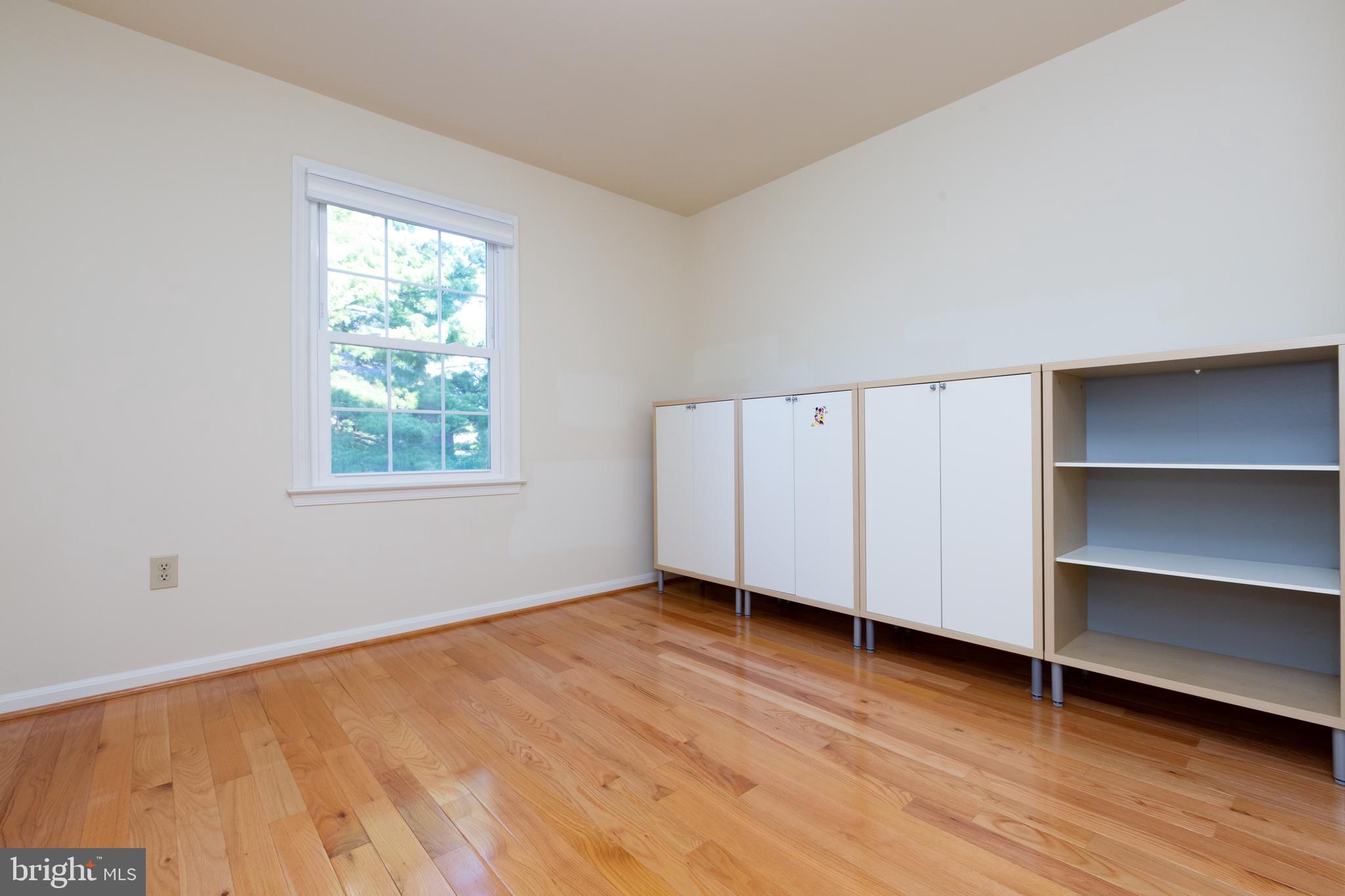 HAHN PROPERTY - Residential