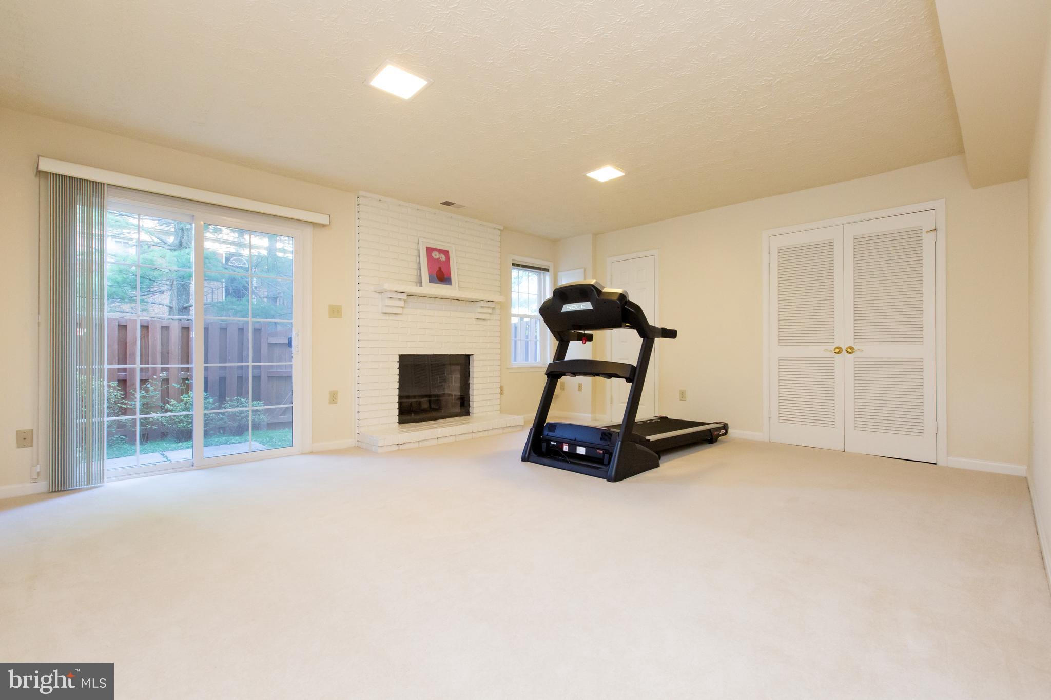 HAHN PROPERTY - Residential