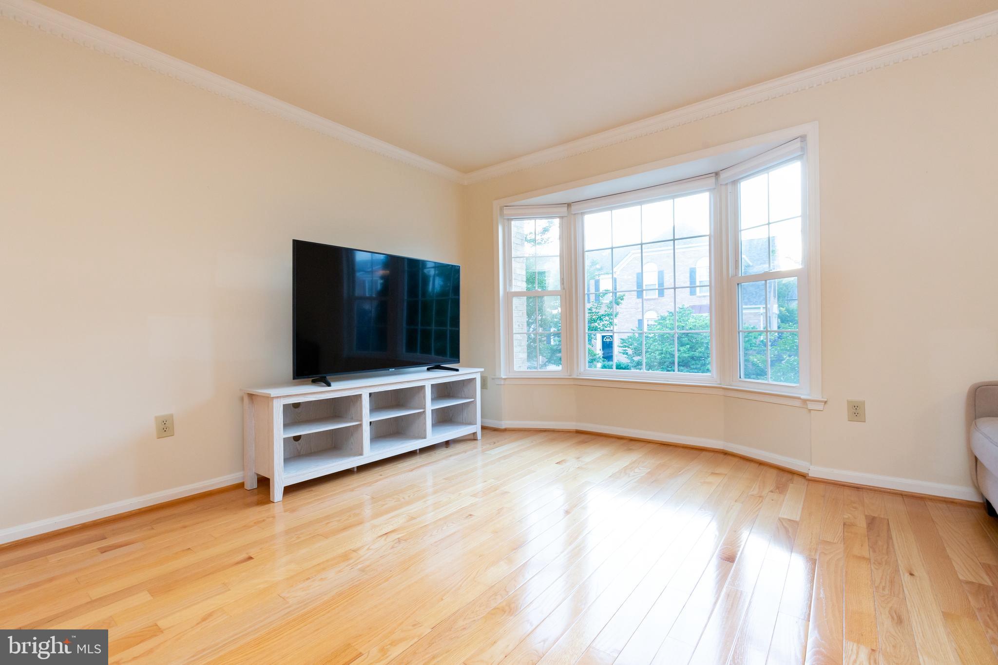 HAHN PROPERTY - Residential