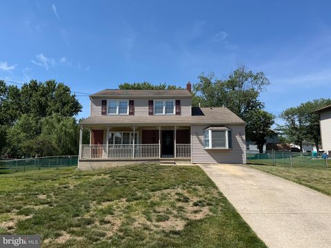 Homes For Sale - 102 Cambridge Drive<br/> CINNAMINSON, NJ 08077