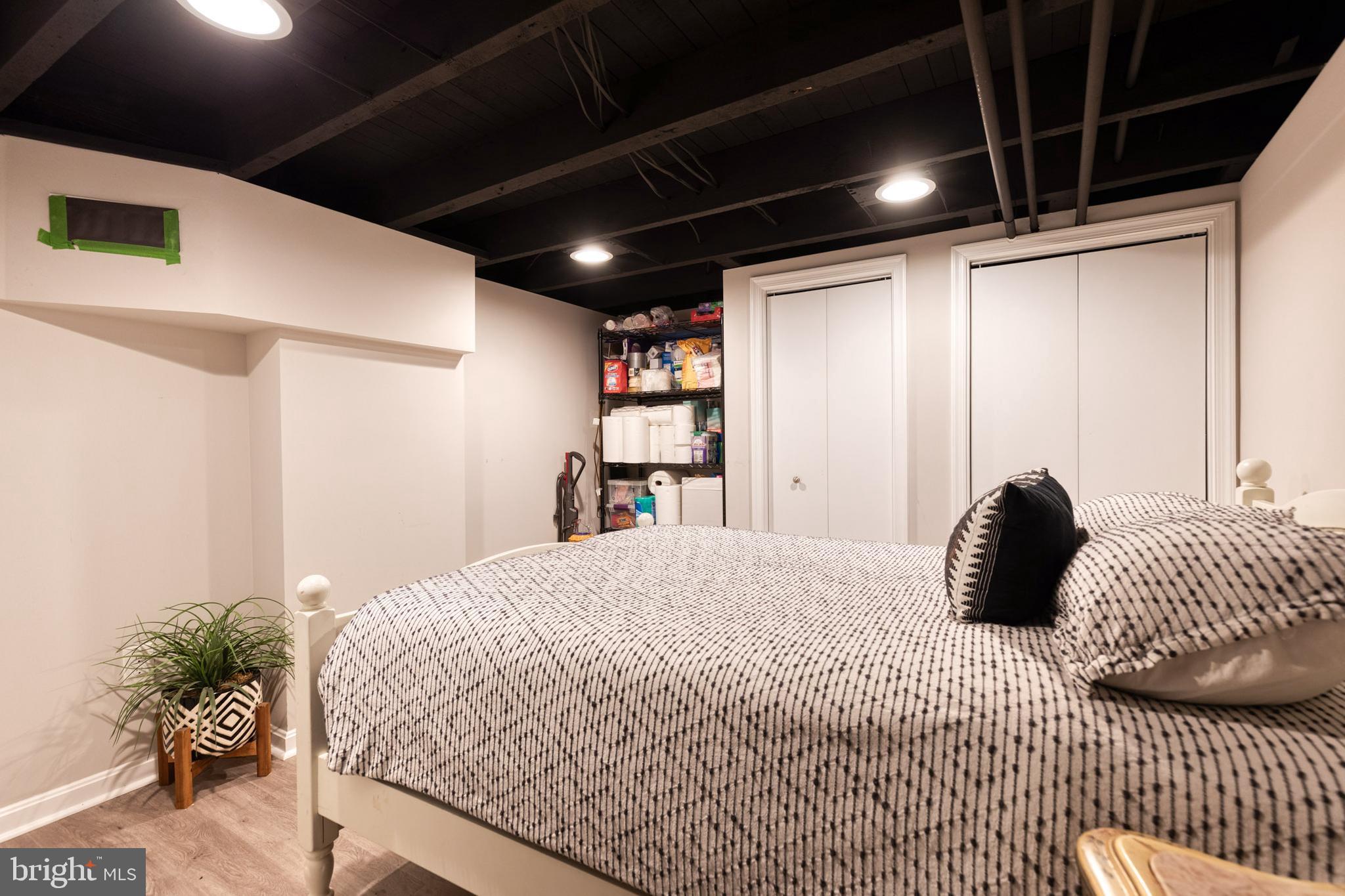 FEDERAL HILL HISTORIC DISTRICT - Residential Lease