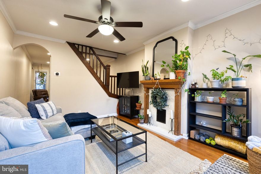 Beautifully updated and spacious 2 bedroom 2 full bath townhome in Federal Hill. Newly renovated kitchen with stainless steel appliances. Hardwood floors throughout and beautiful molding. Separate dining area.  Primary suite has huge walk-in closet and full bath with clawfoot tub. Partially finished basement with potential for a third bedroom. Private patio with parking pad and easy access to I-95.