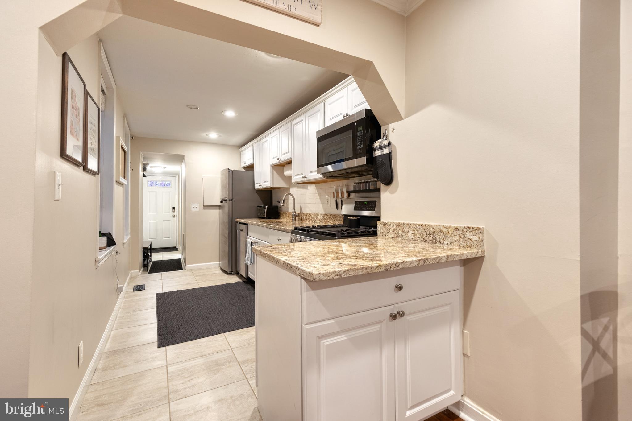 FEDERAL HILL HISTORIC DISTRICT - Residential Lease