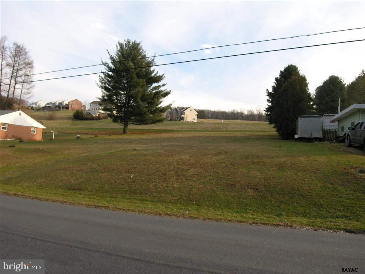GLEN ROCK - Land