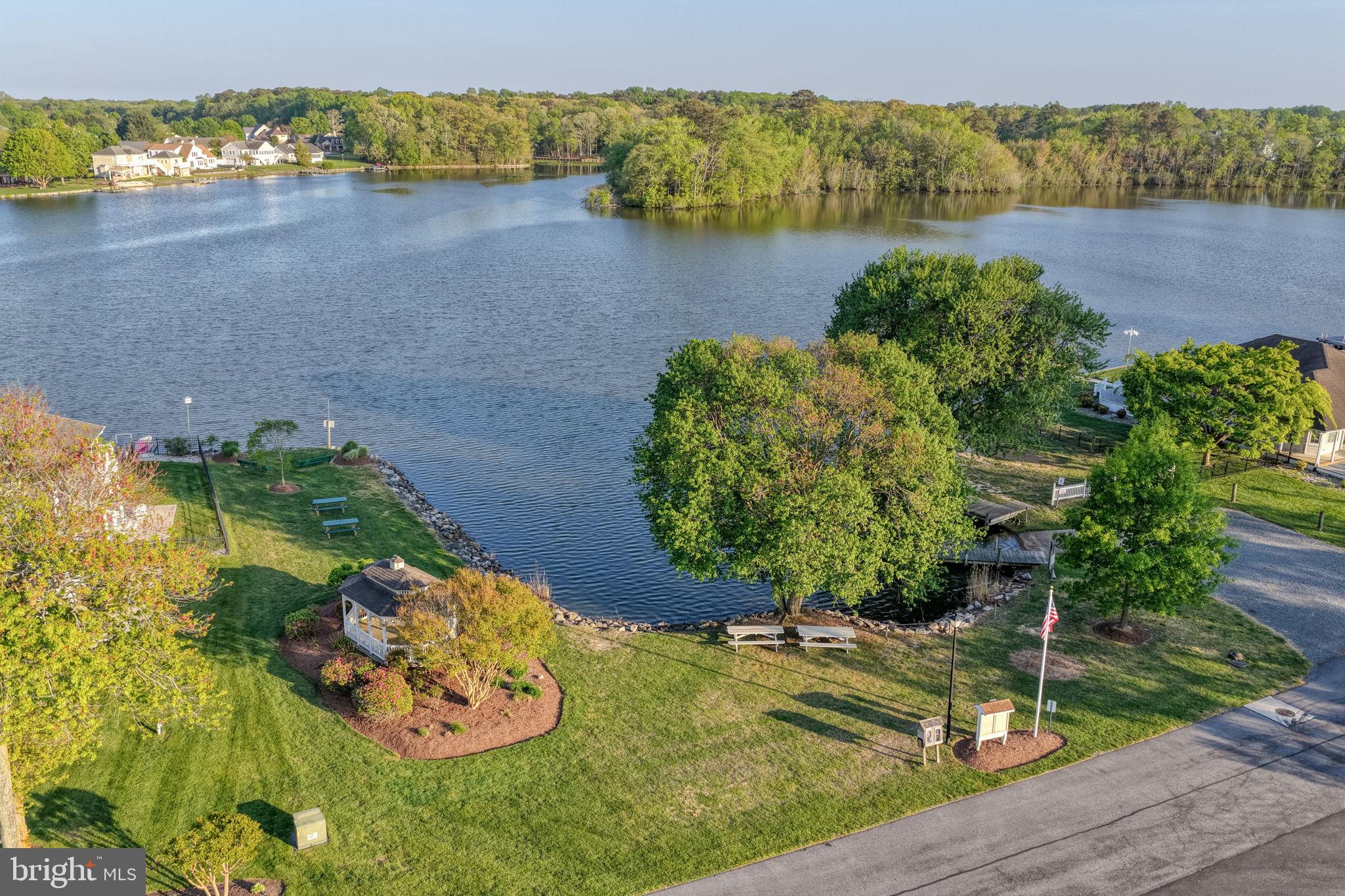 OVERBROOK SHORES - Residential