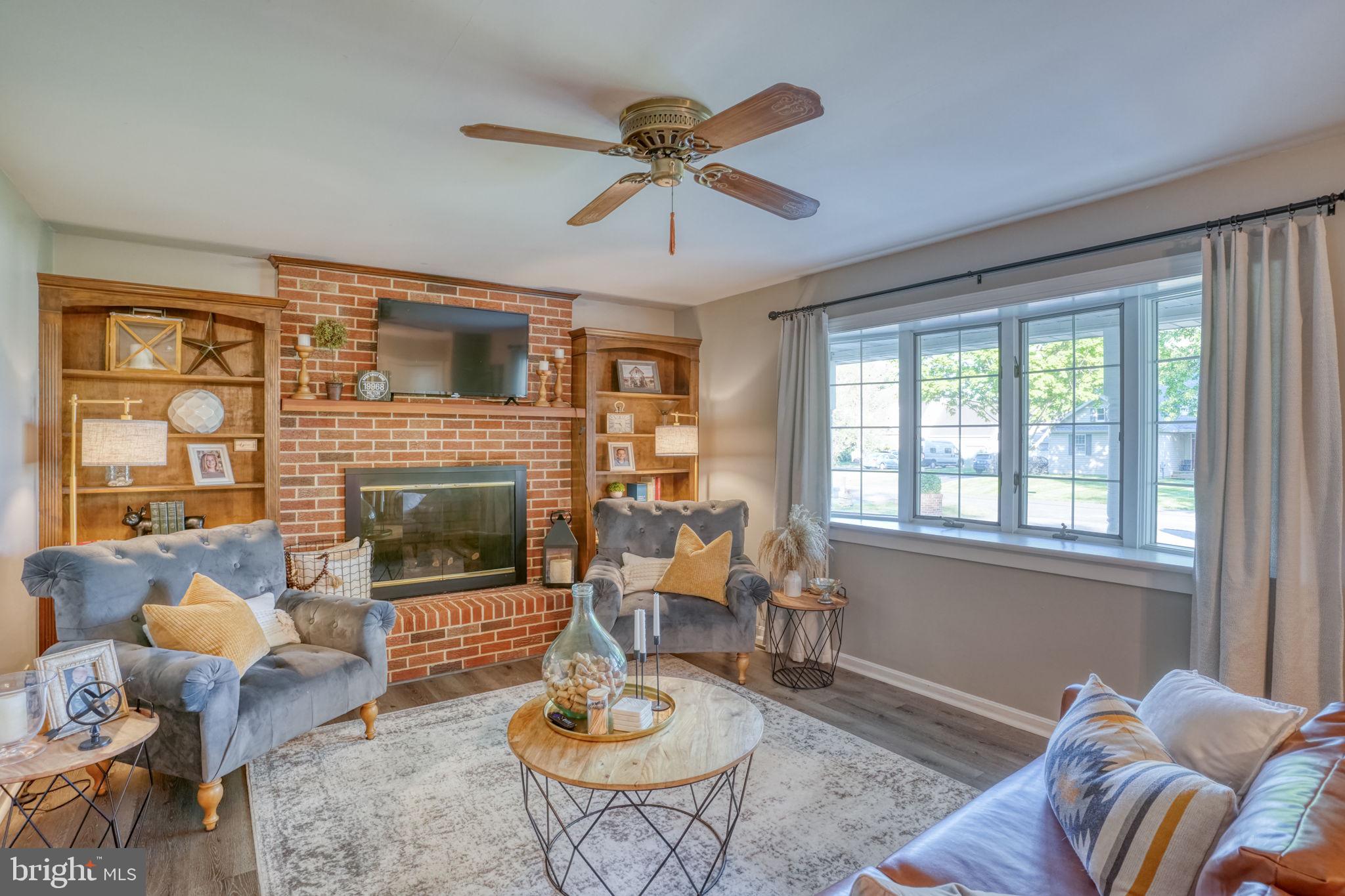 OVERBROOK SHORES - Residential