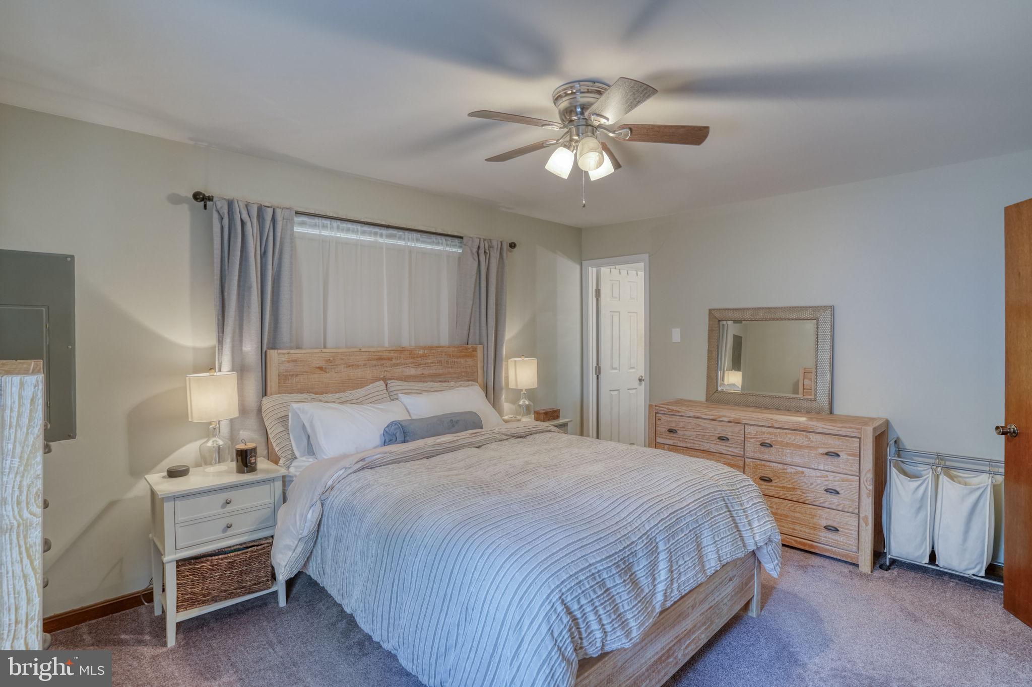 OVERBROOK SHORES - Residential