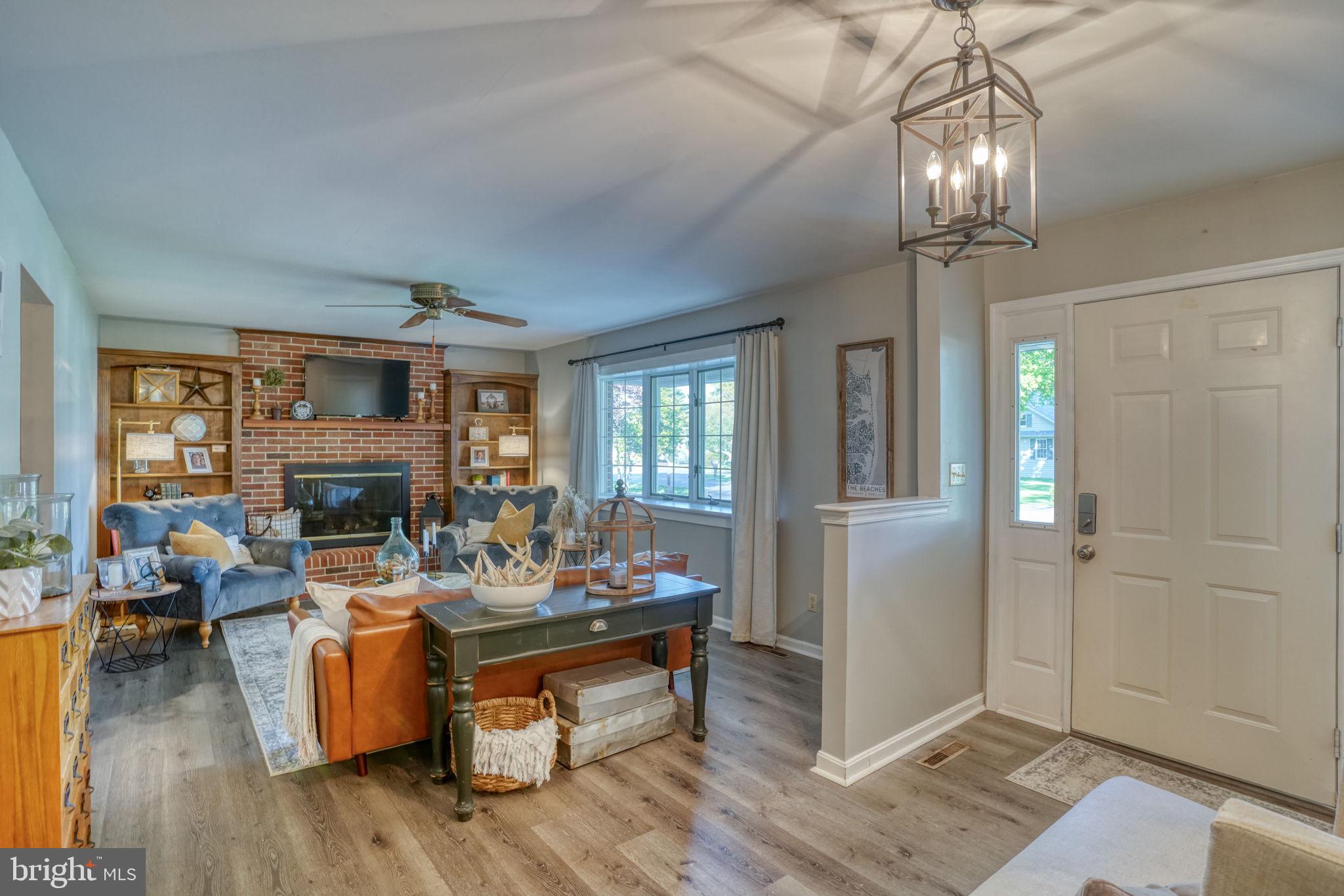 OVERBROOK SHORES - Residential