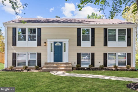Photo of 2592 Viking Drive, HERNDON, VA 20171 (MLS # VAFX2342208)