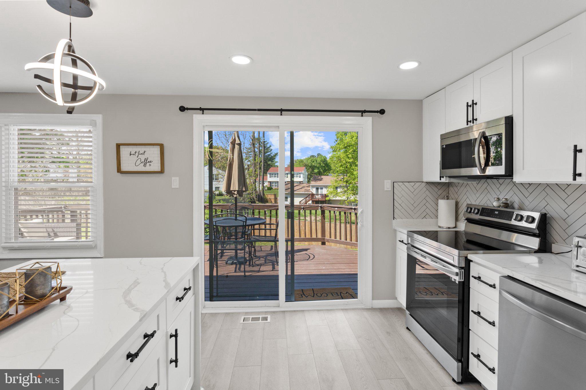 2592 VIKING DRIVE
