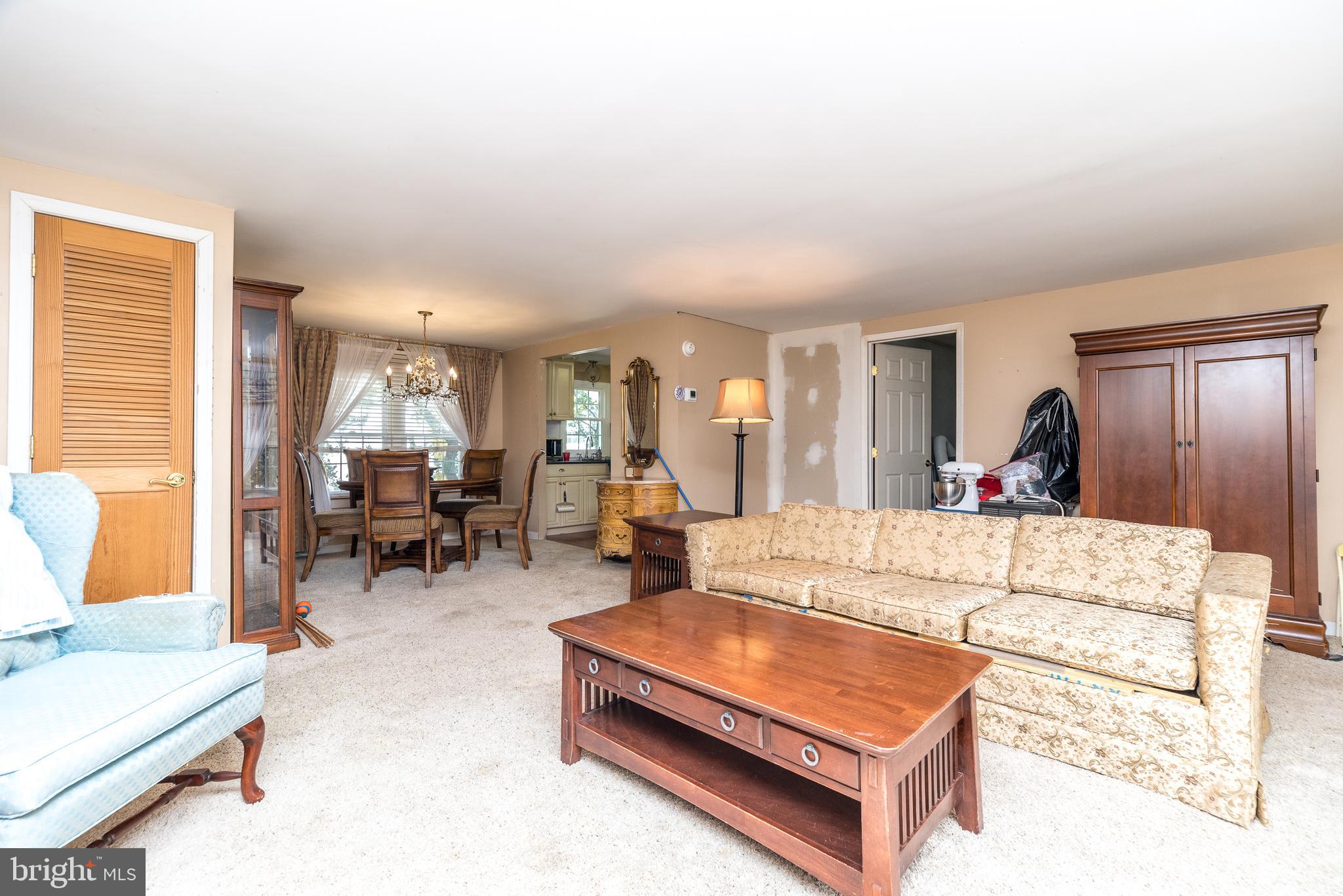 NESHAMINY FALLS - Residential