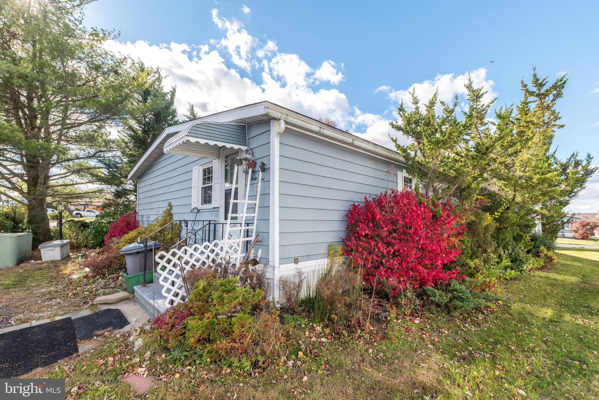 NESHAMINY FALLS - Residential