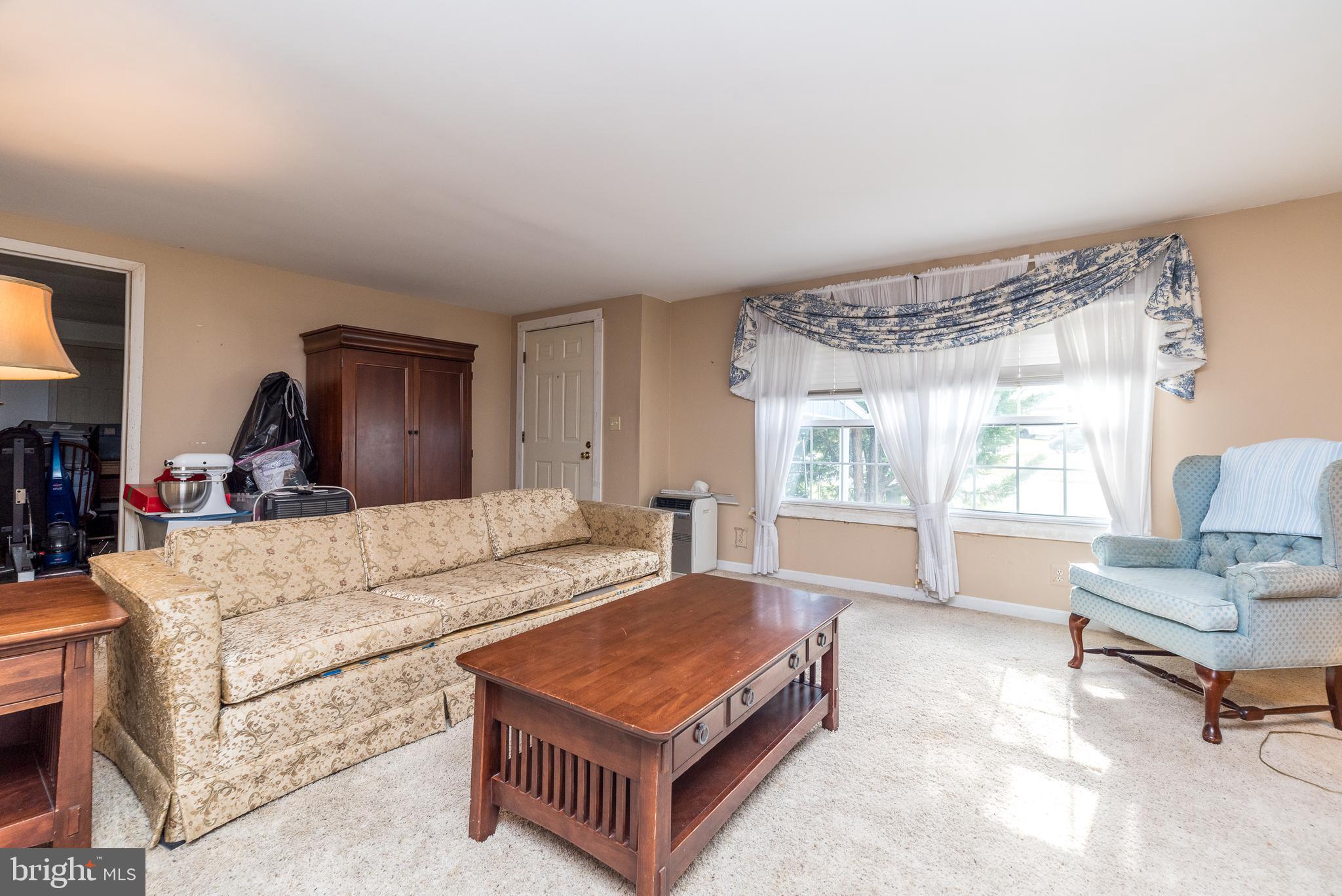 NESHAMINY FALLS - Residential