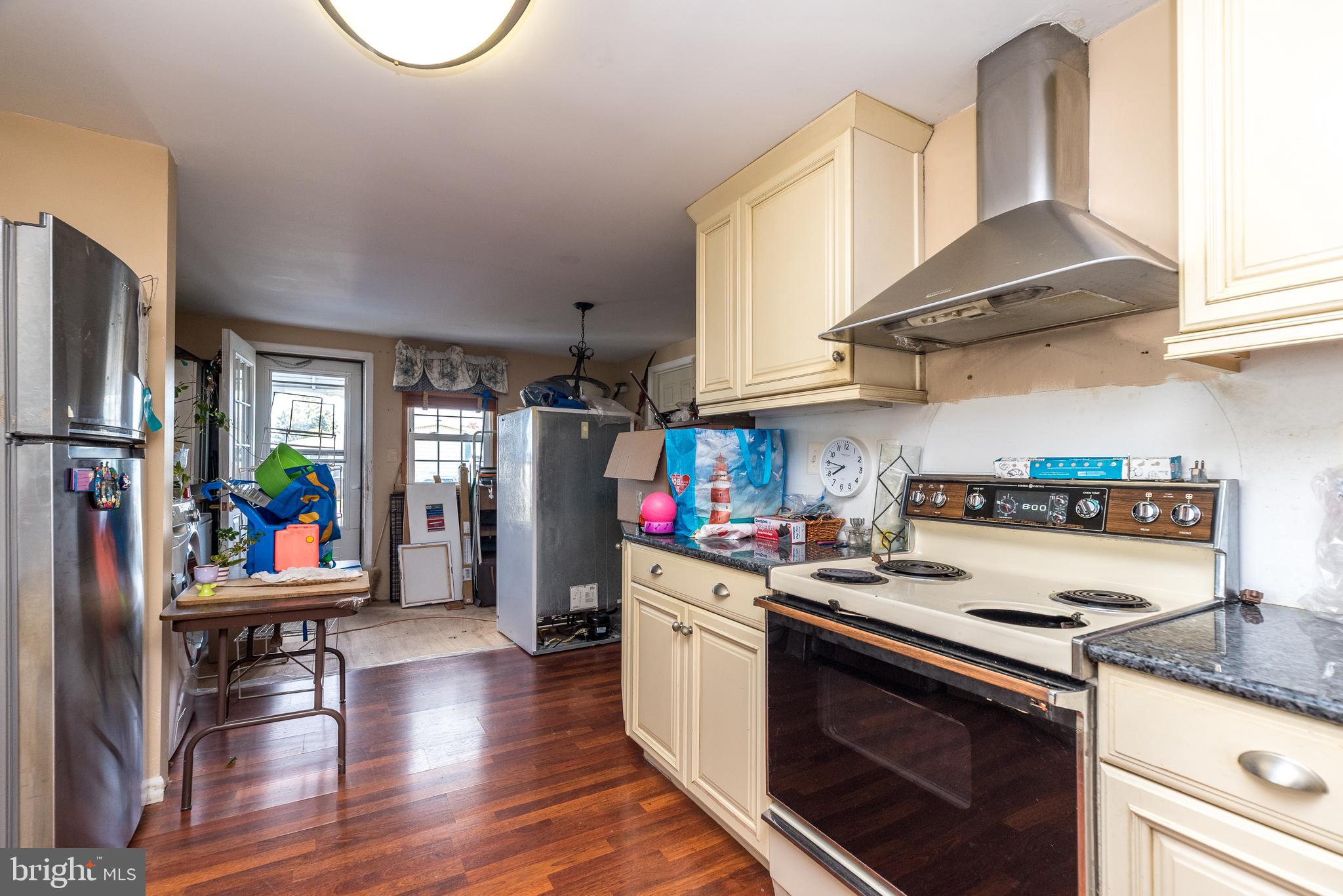 NESHAMINY FALLS - Residential