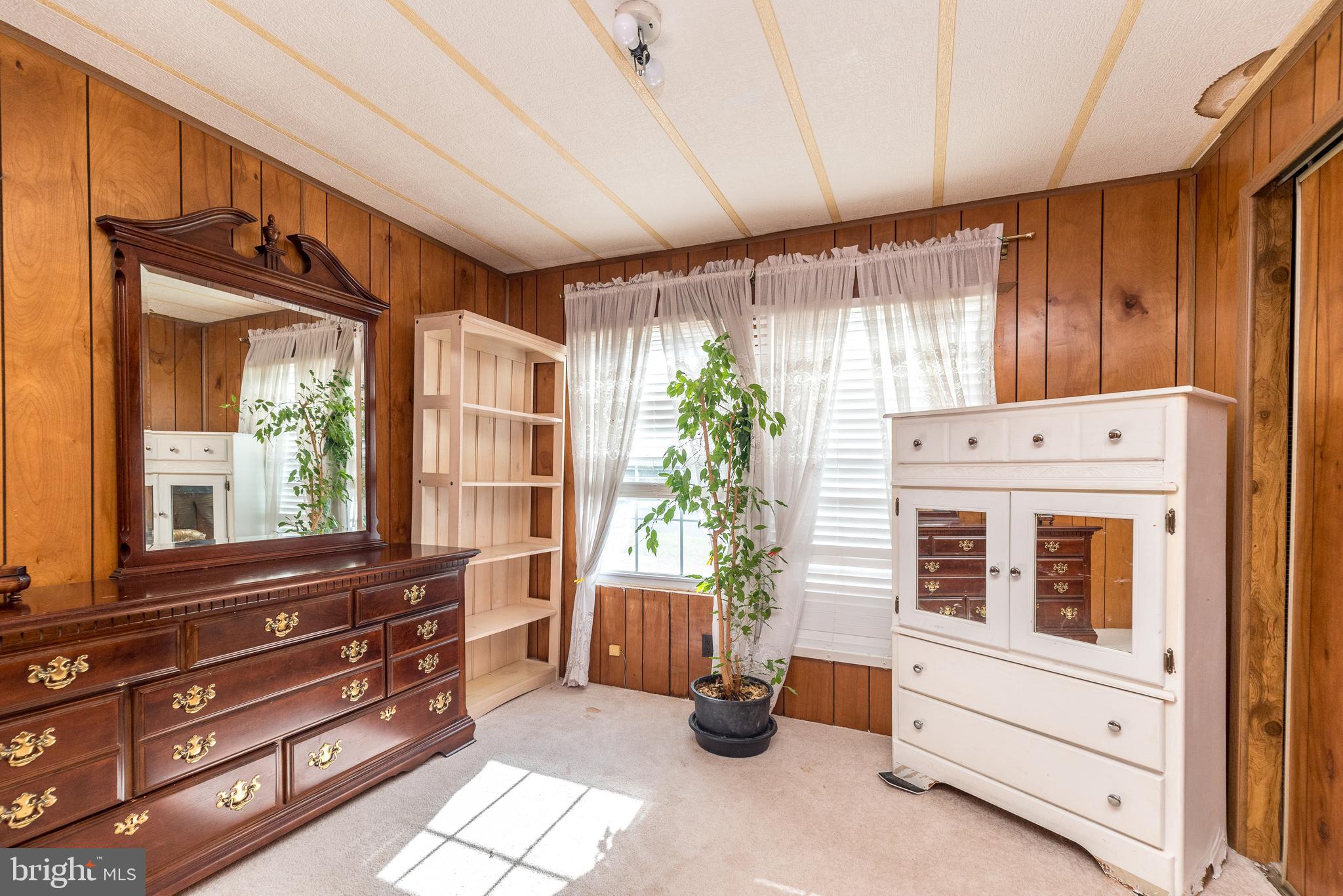 NESHAMINY FALLS - Residential