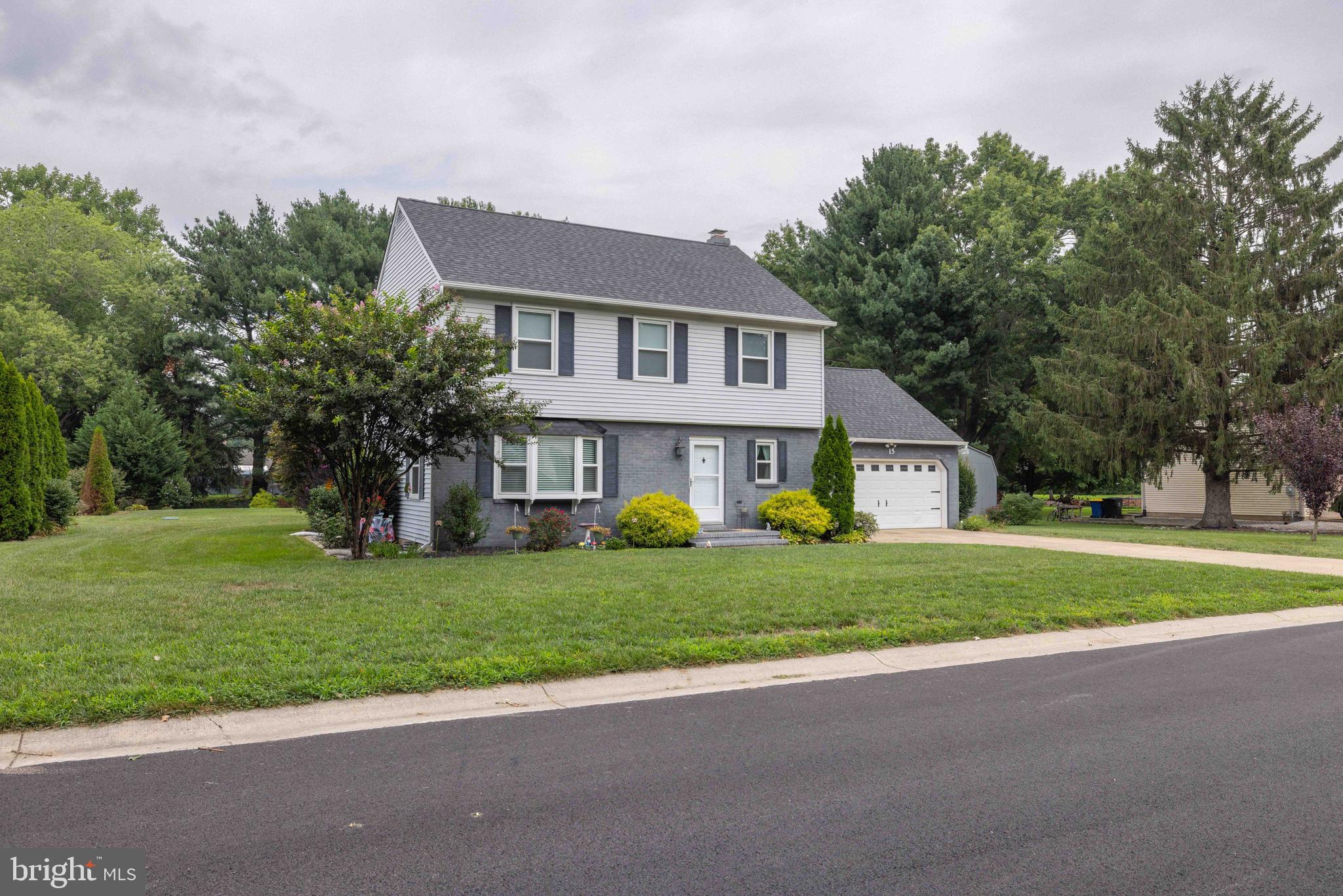 15 DREW COURT