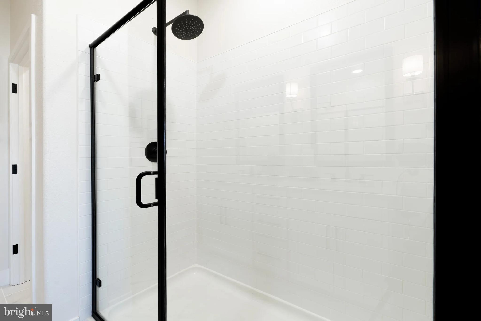 HUNTWELL WEST - Residential