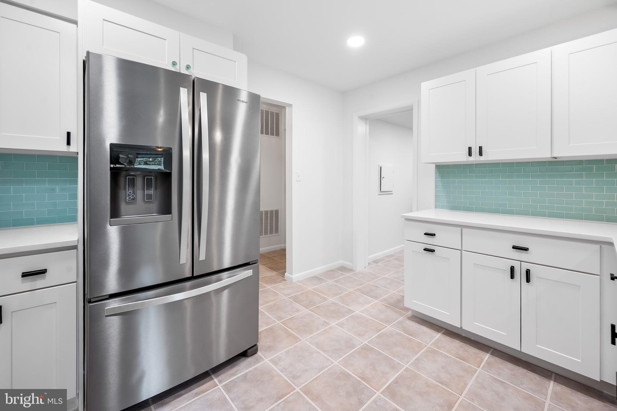 SHEPHERD'S KNOLL - Residential