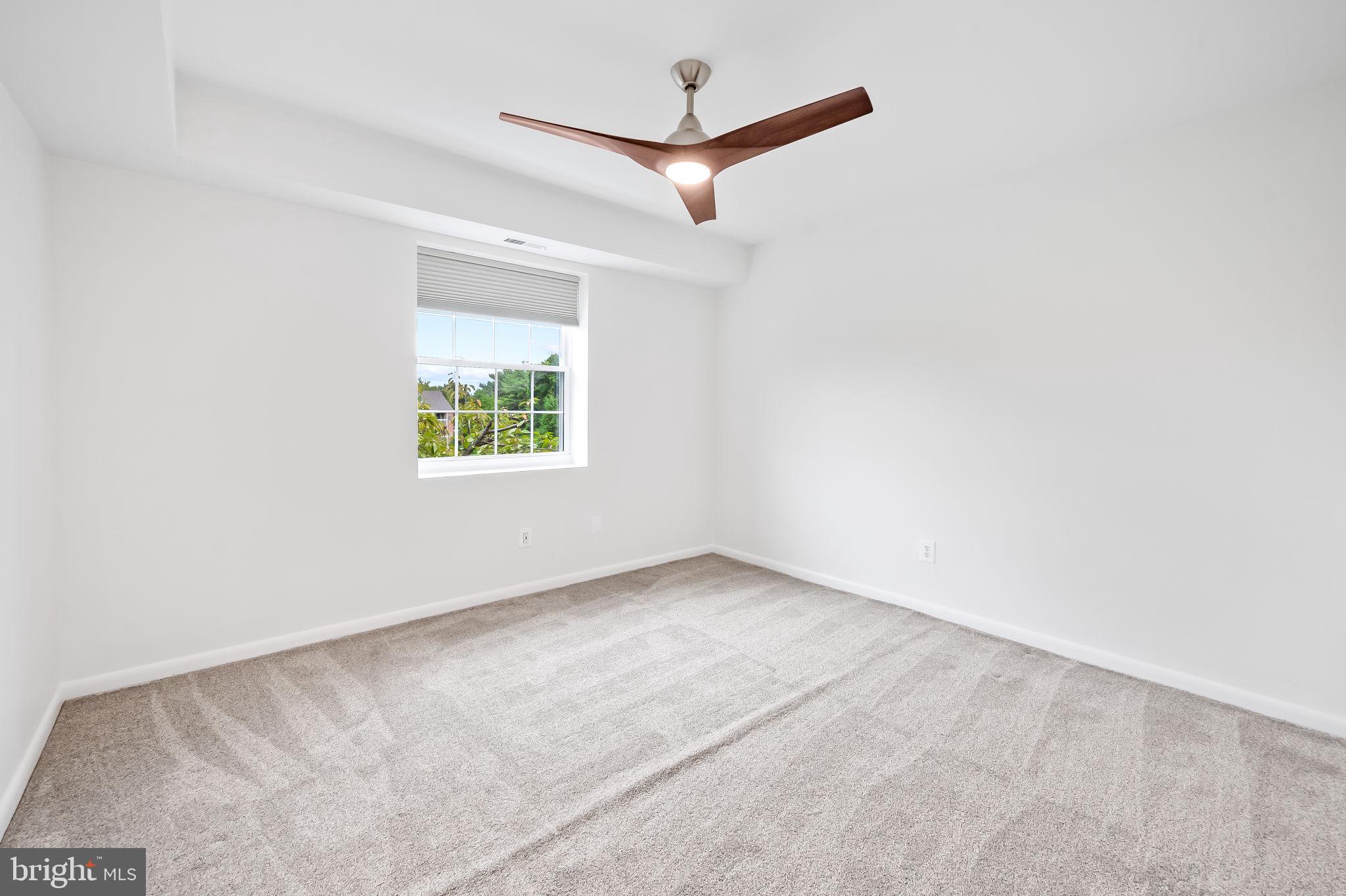 SHEPHERD'S KNOLL - Residential