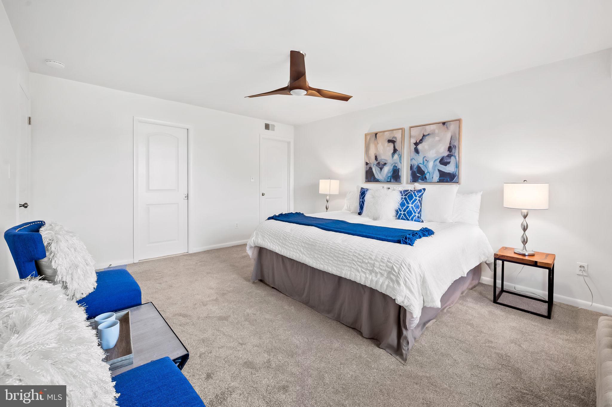 SHEPHERD'S KNOLL - Residential