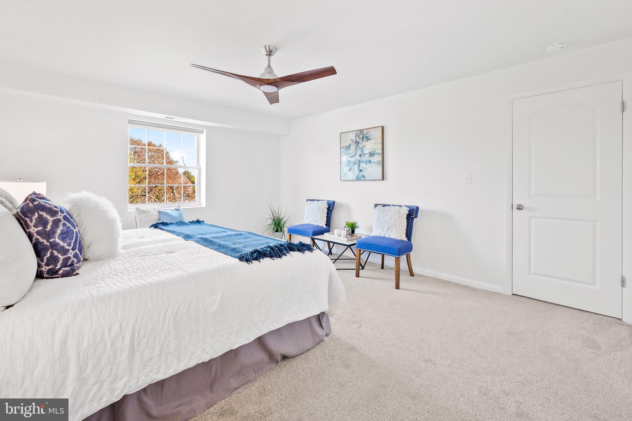 SHEPHERD'S KNOLL - Residential