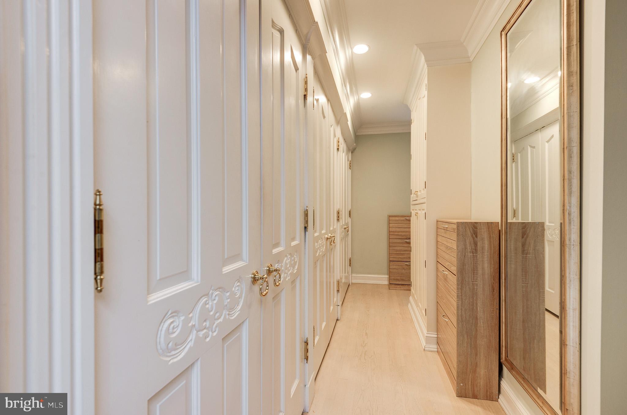 POTOMAC FALLS - Residential