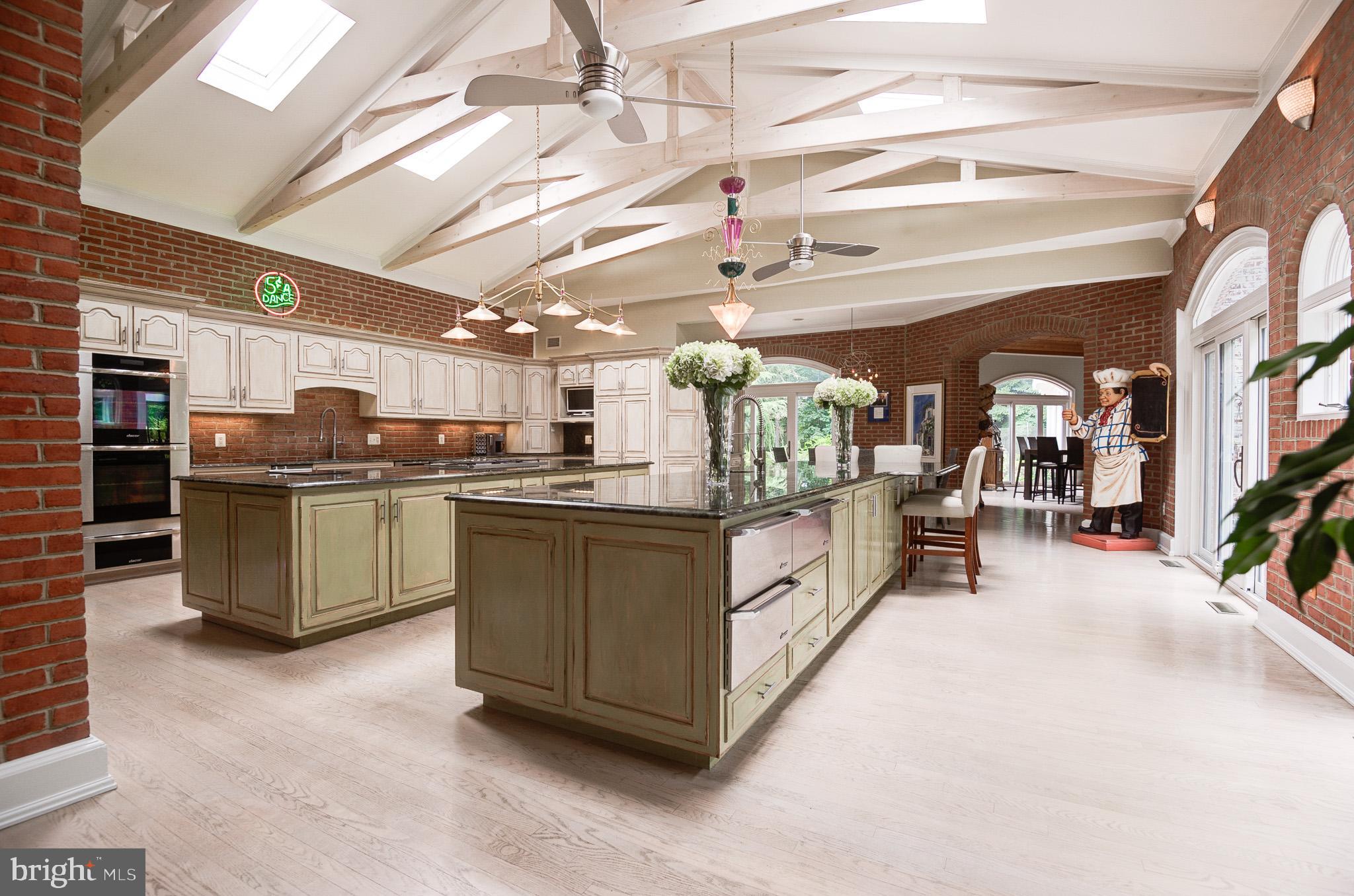 POTOMAC FALLS - Residential