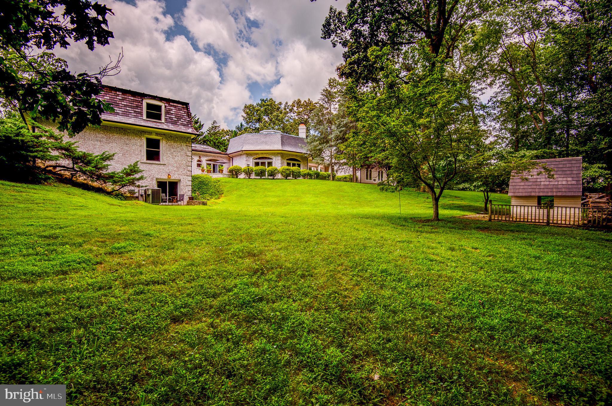 POTOMAC FALLS - Residential