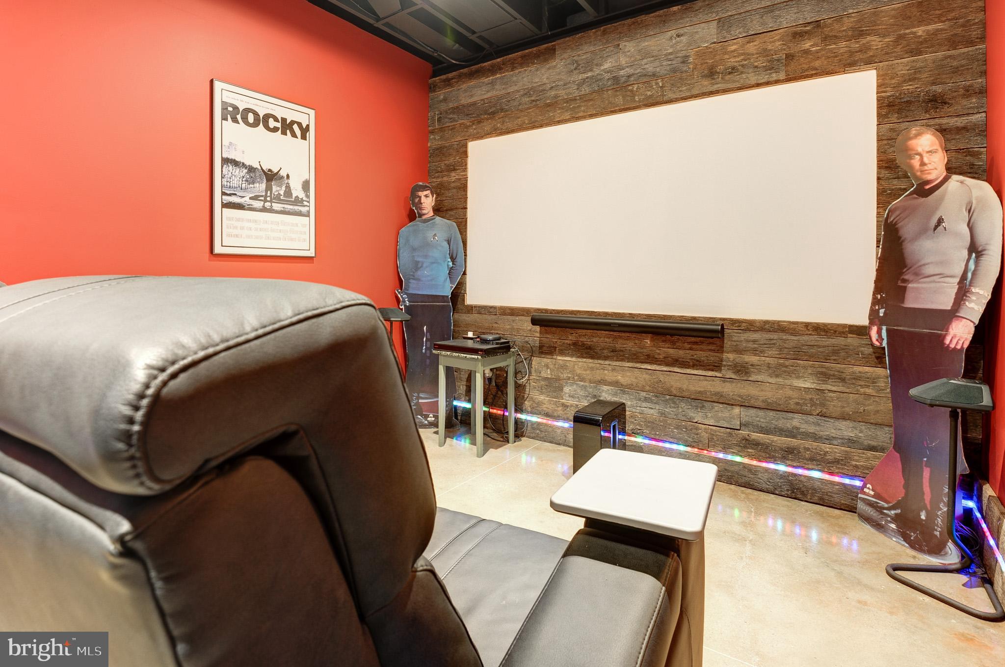 POTOMAC FALLS - Residential