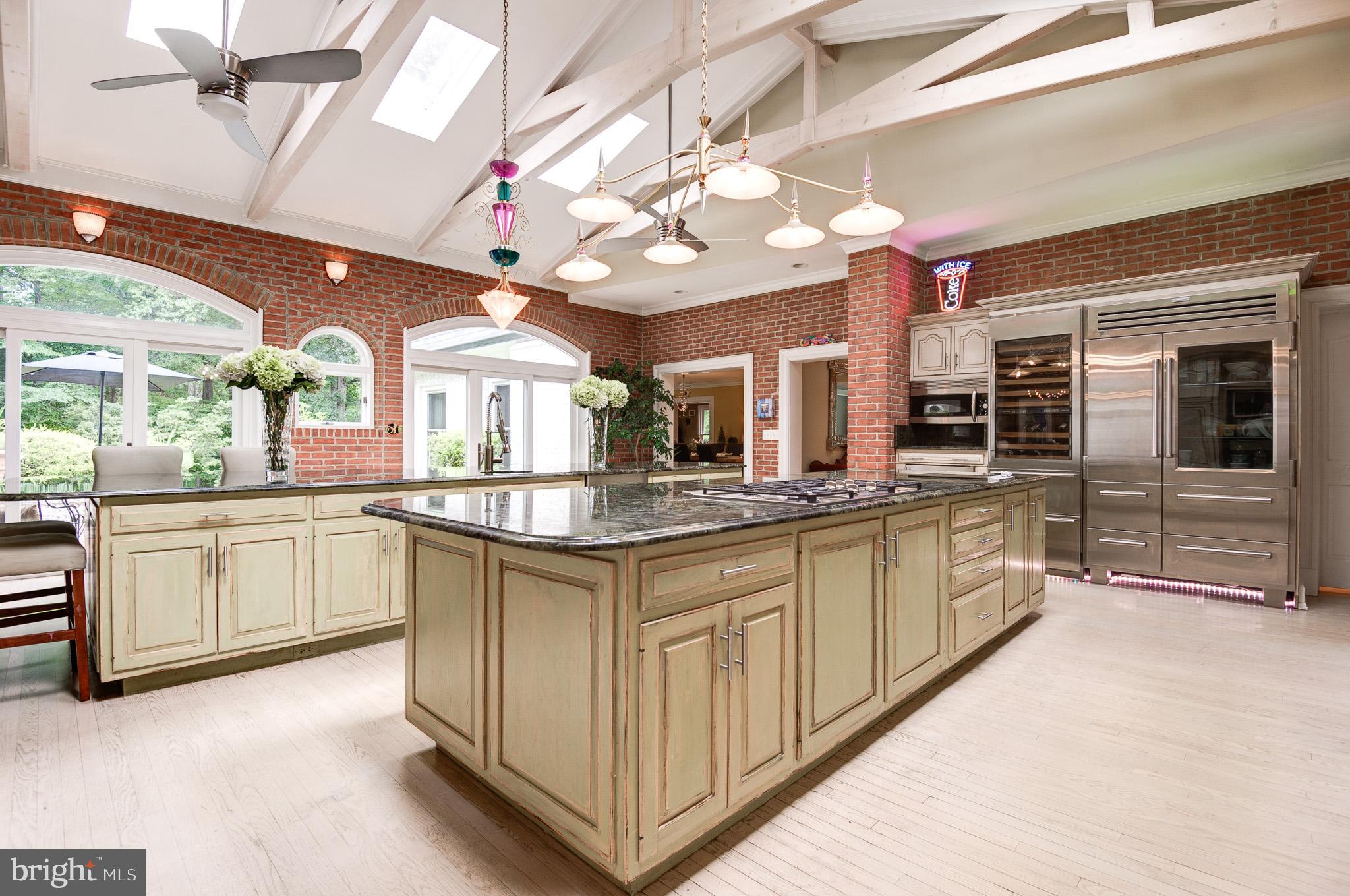 POTOMAC FALLS - Residential