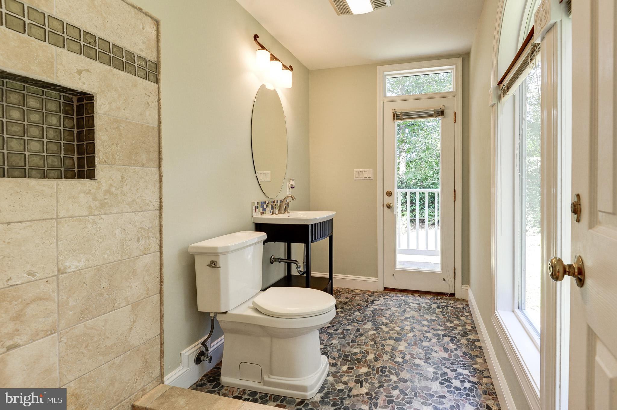 POTOMAC FALLS - Residential