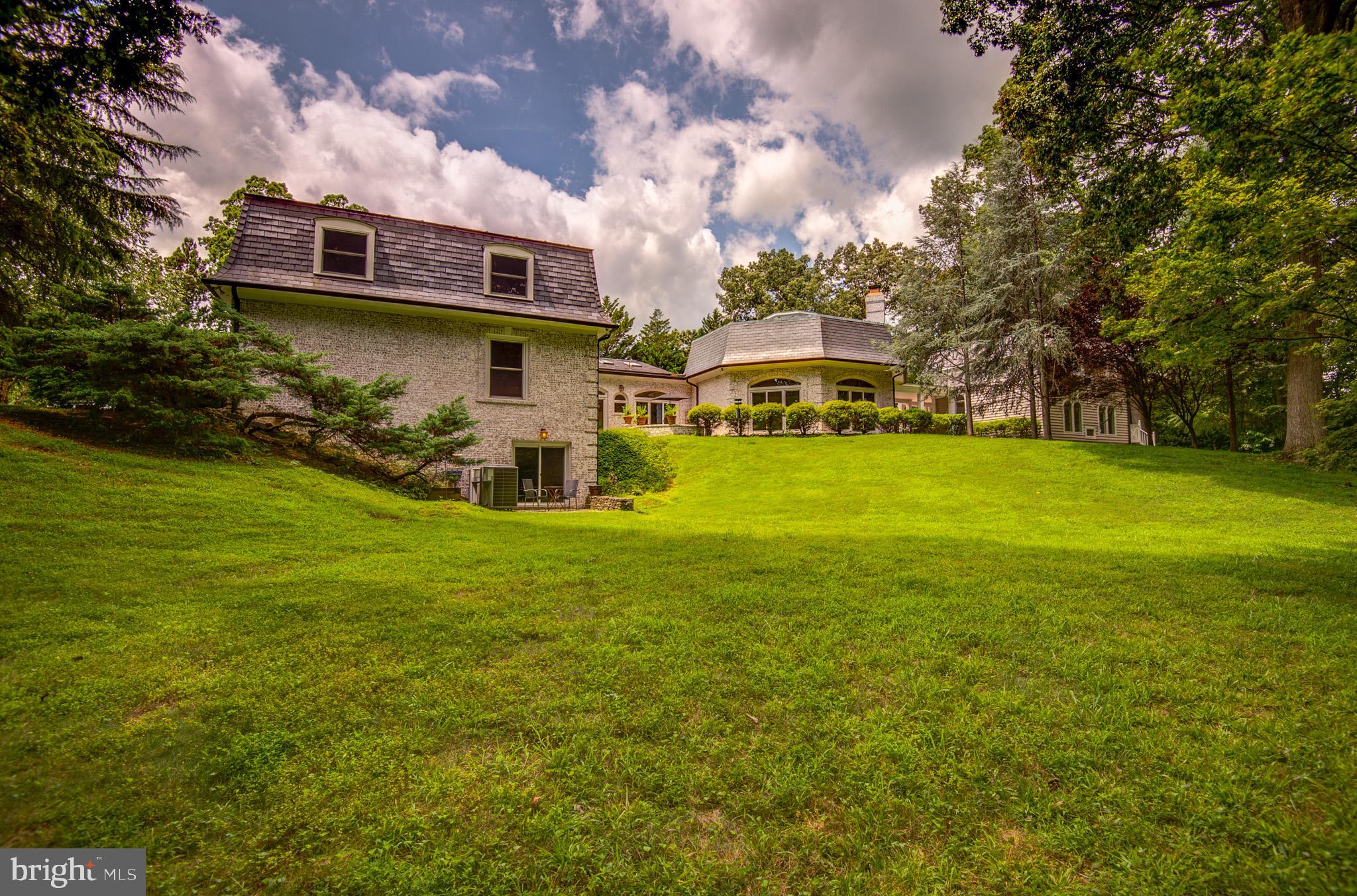 POTOMAC FALLS - Residential