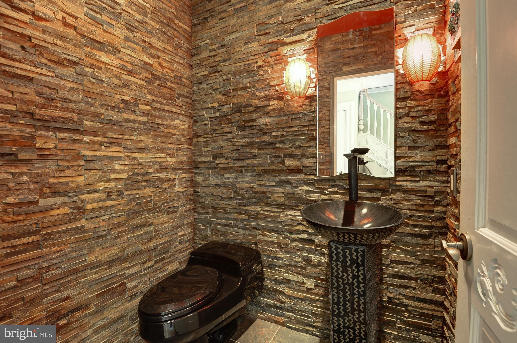 POTOMAC FALLS - Residential