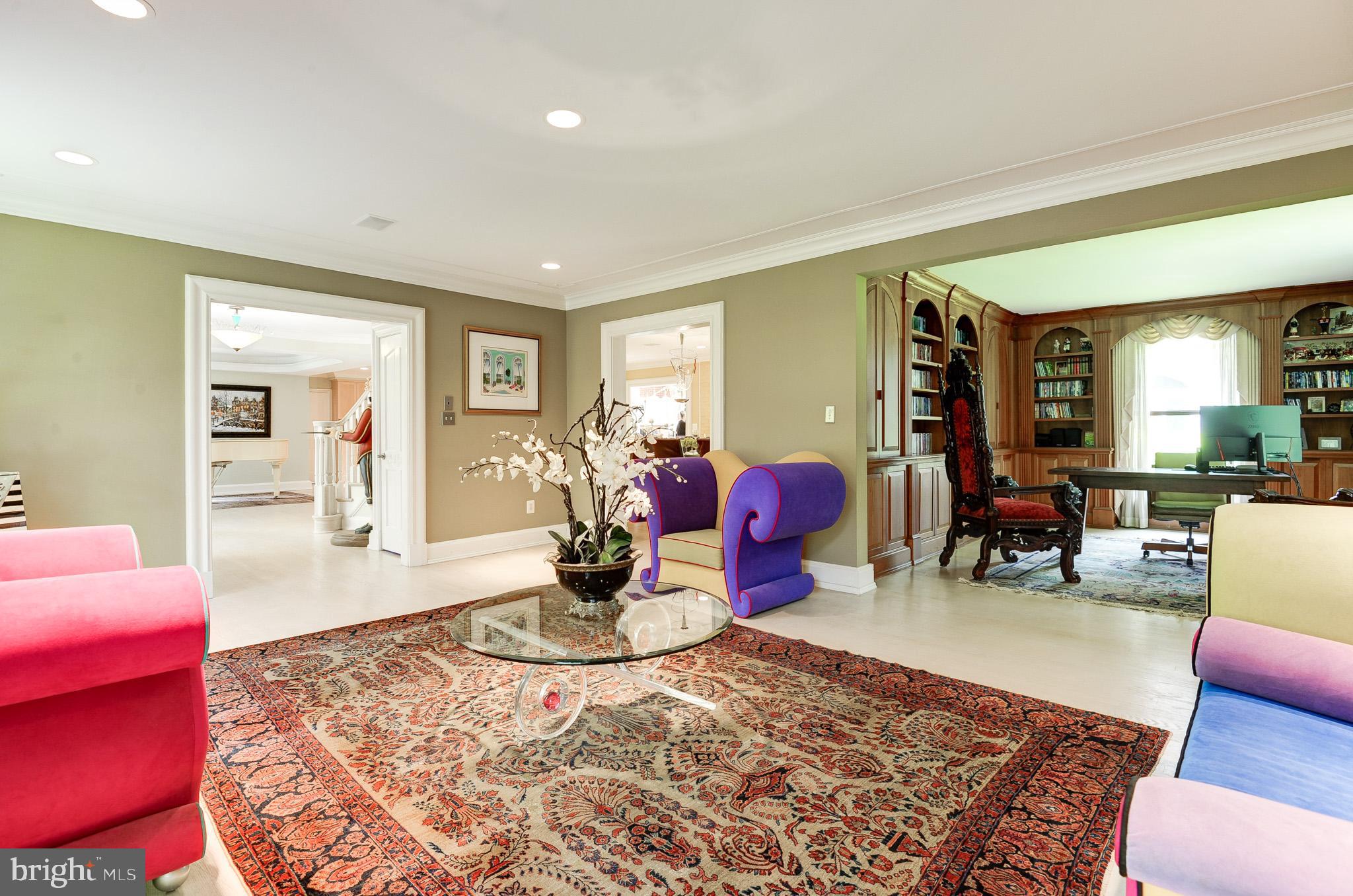 POTOMAC FALLS - Residential