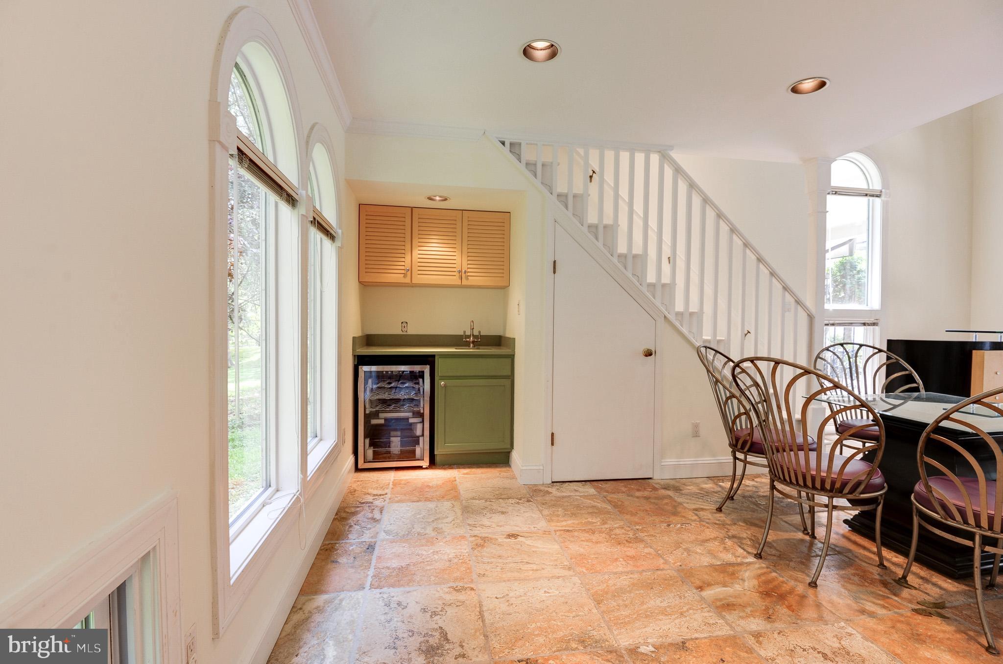 POTOMAC FALLS - Residential