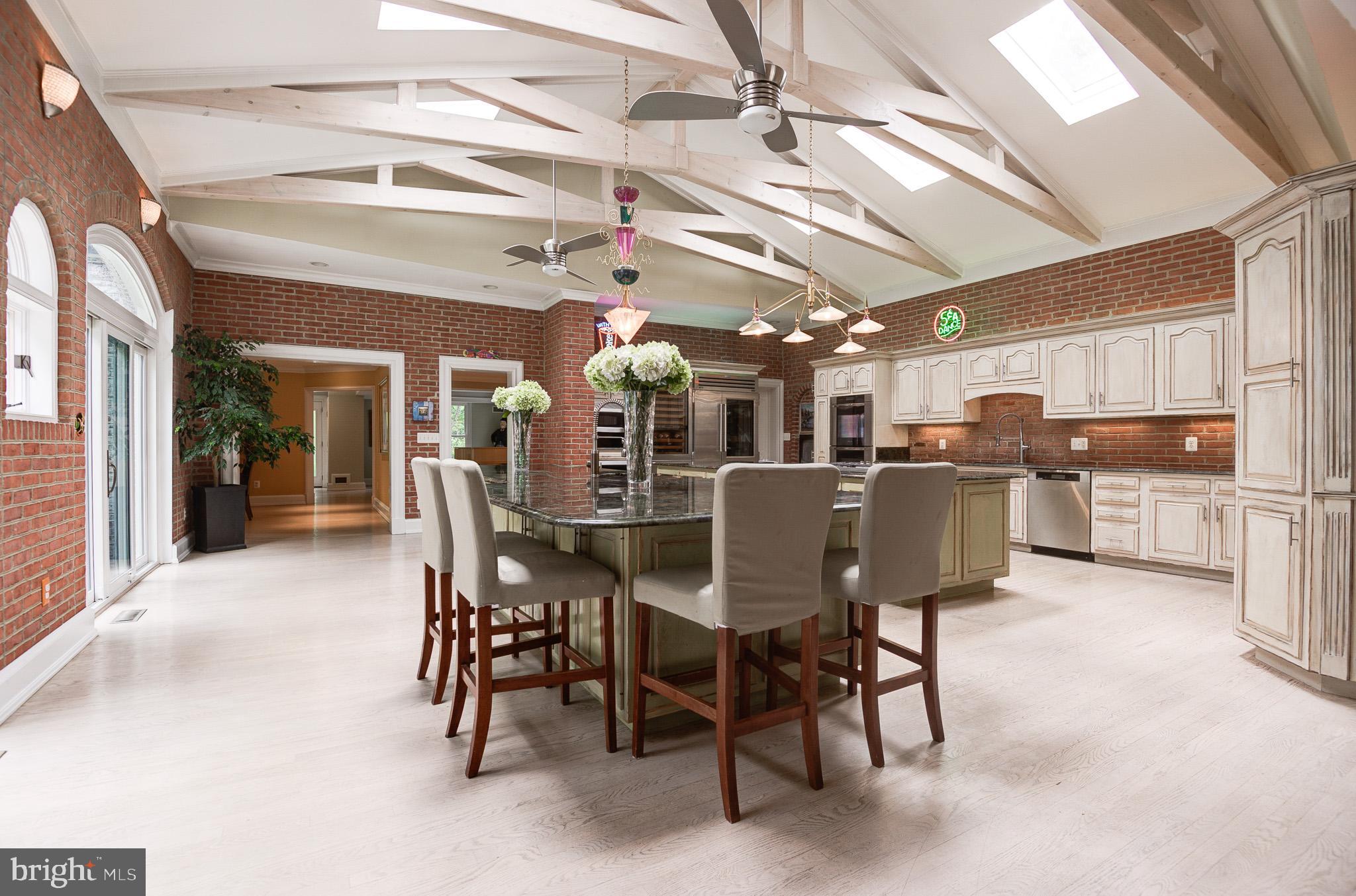 POTOMAC FALLS - Residential