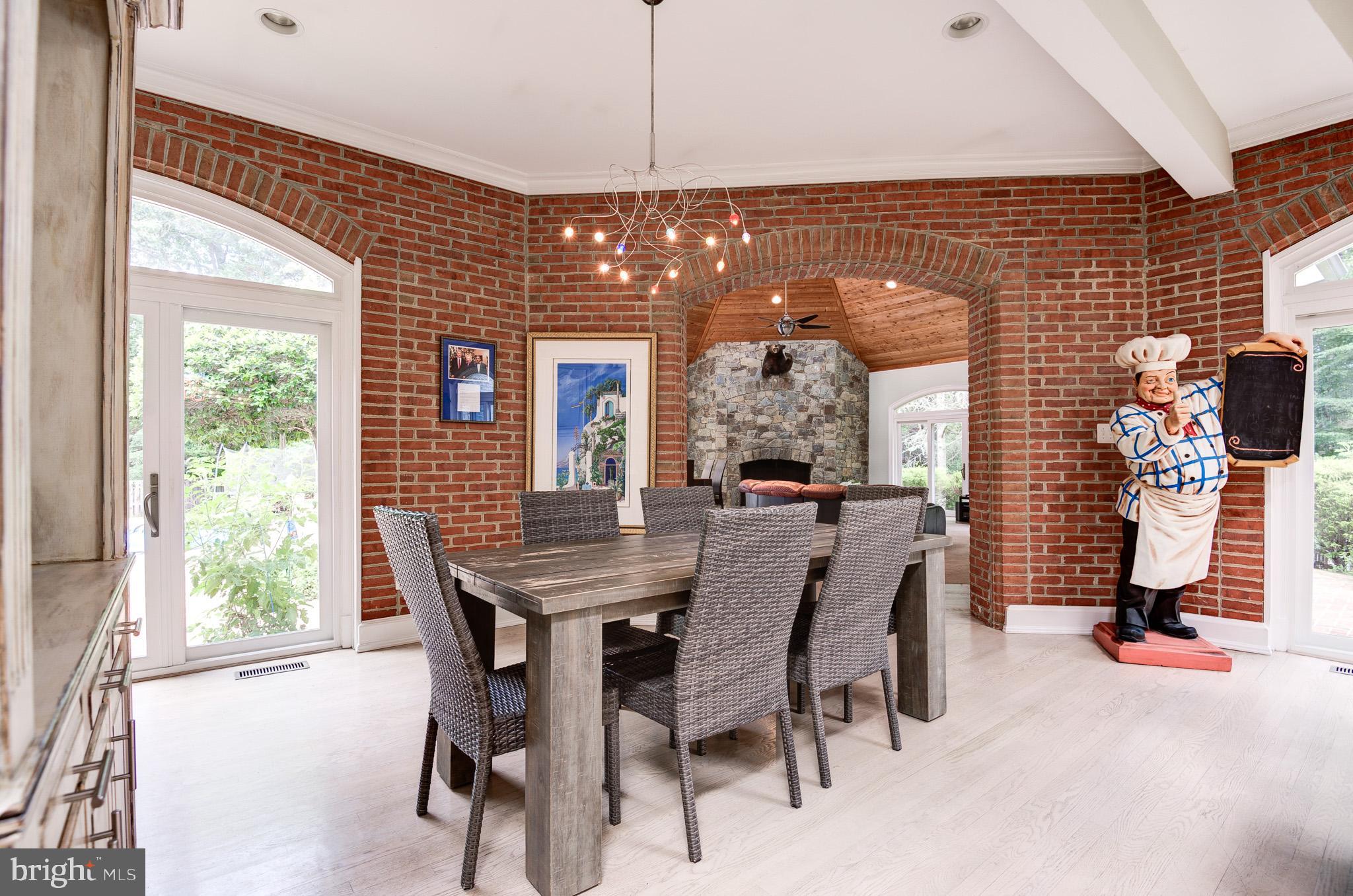 POTOMAC FALLS - Residential