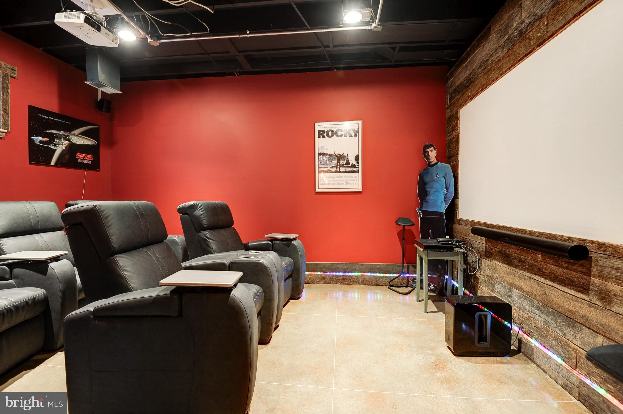 POTOMAC FALLS - Residential